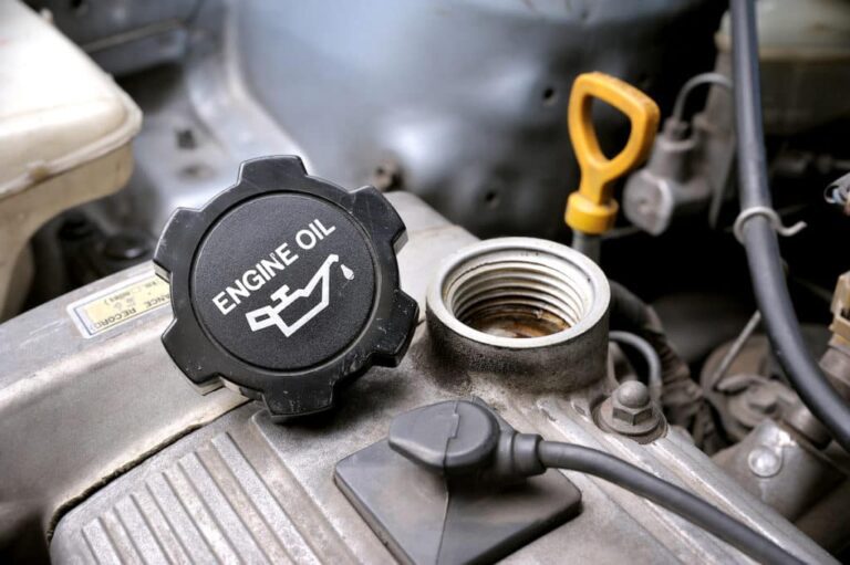 engine-oil-cap-open