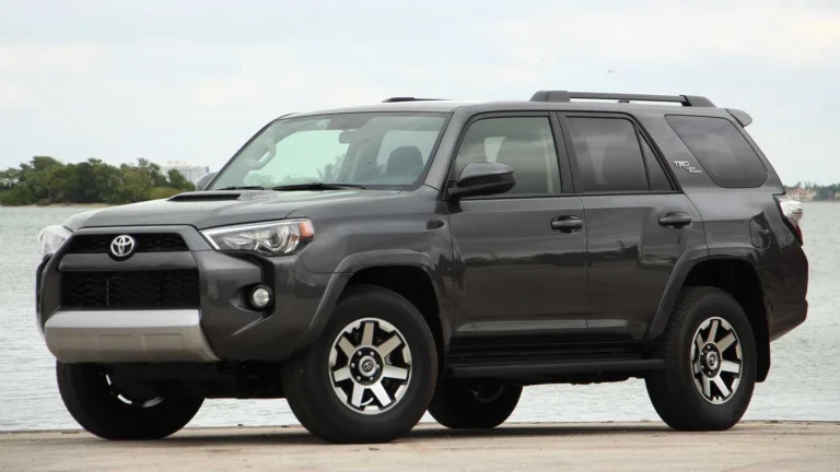 2019-toyota-4runner-trd-off-road-image.