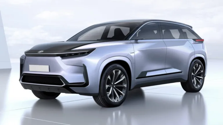 A Detailed Look At The 2025 Toyota bZ5x Three-Row Electric SUV