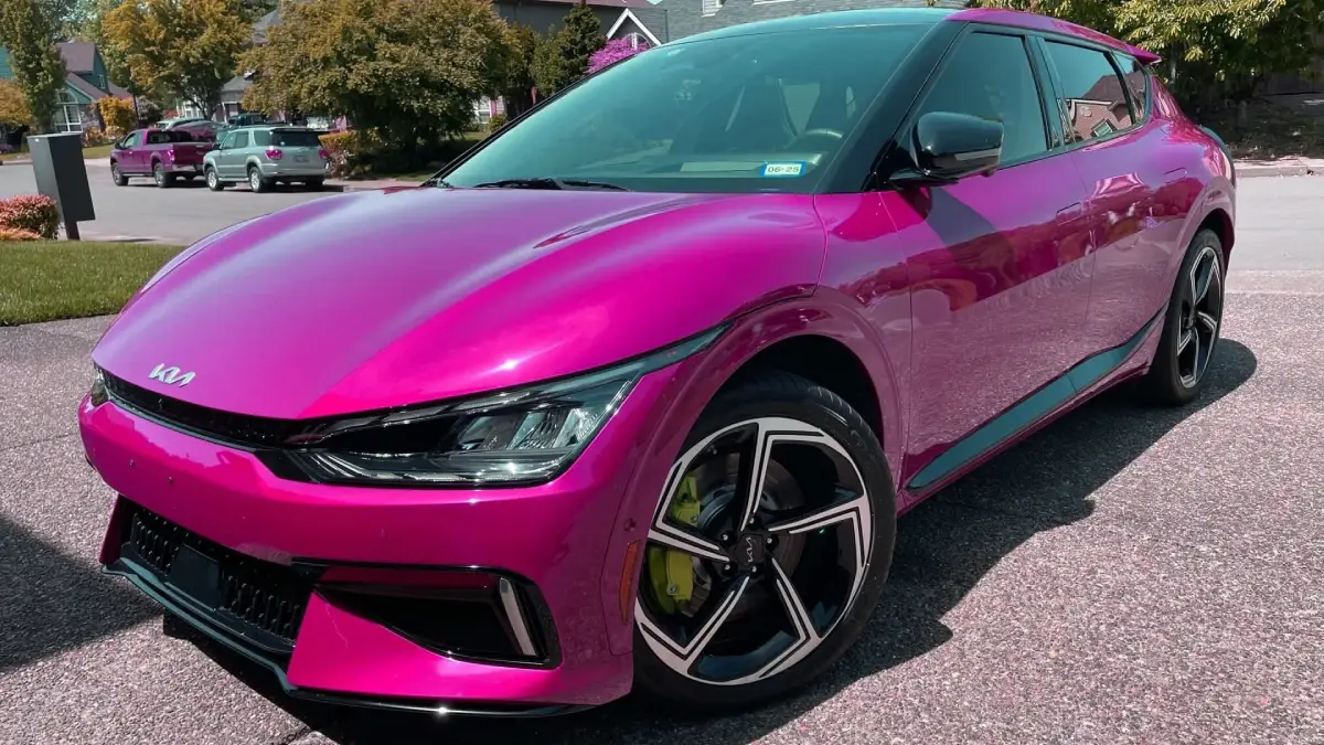 2025 Kia EV6 Exterior Front Angle View Pink Color