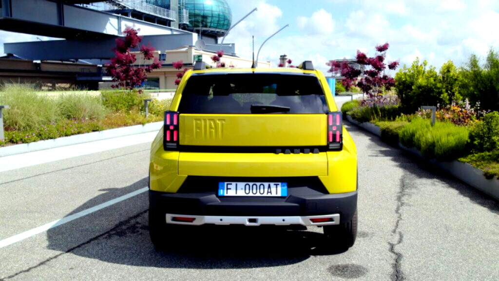 Fiat Grande Panda Exterior Rear View