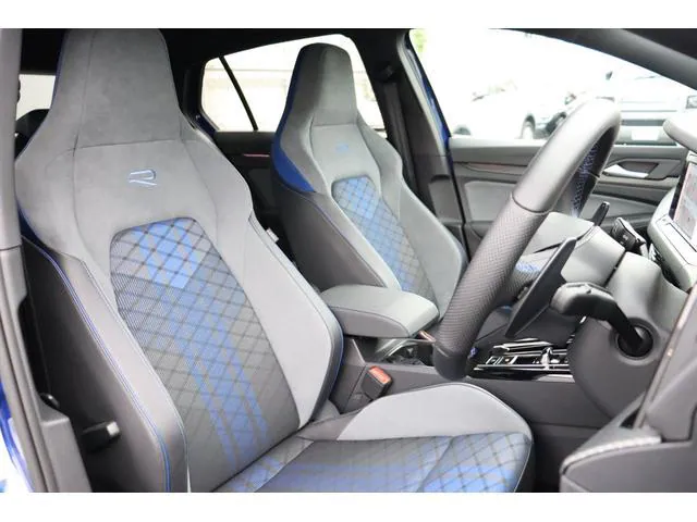 2024 Volkswagen Golf R Interior Comfort Front Cabin