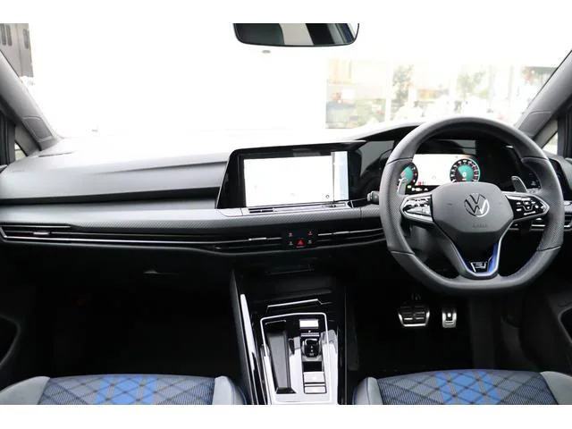 2024 Volkswagen golf R Interior Features Appearance 