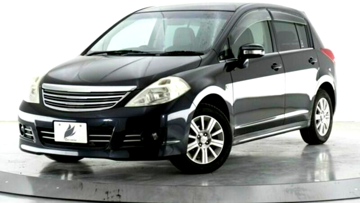 Common Problems With The Nissan Tiida C11 (And Solutions)