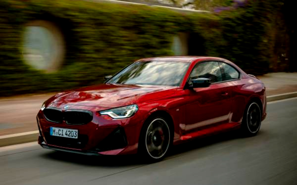 2025 BMW 2-Series Gran Coupe L Exterior Front Angle View