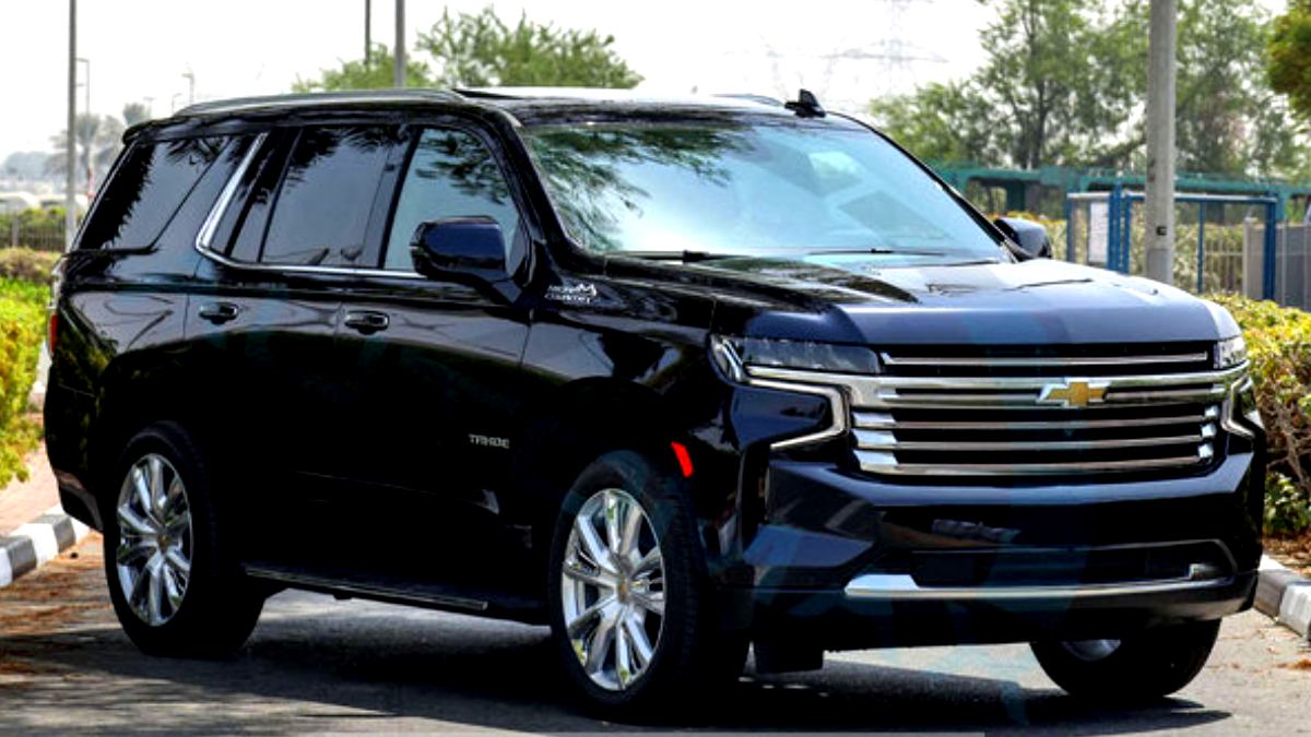 2025 Chevrolet tahoe SUV Exterior Front View