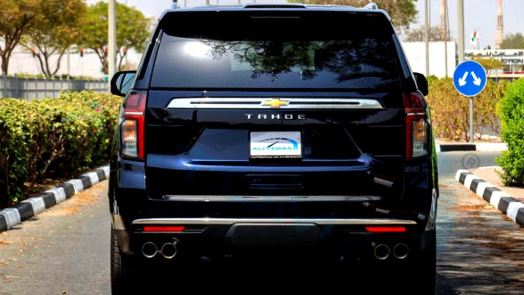 2025 Chevrolet tahoe SUV Exterior Rear View