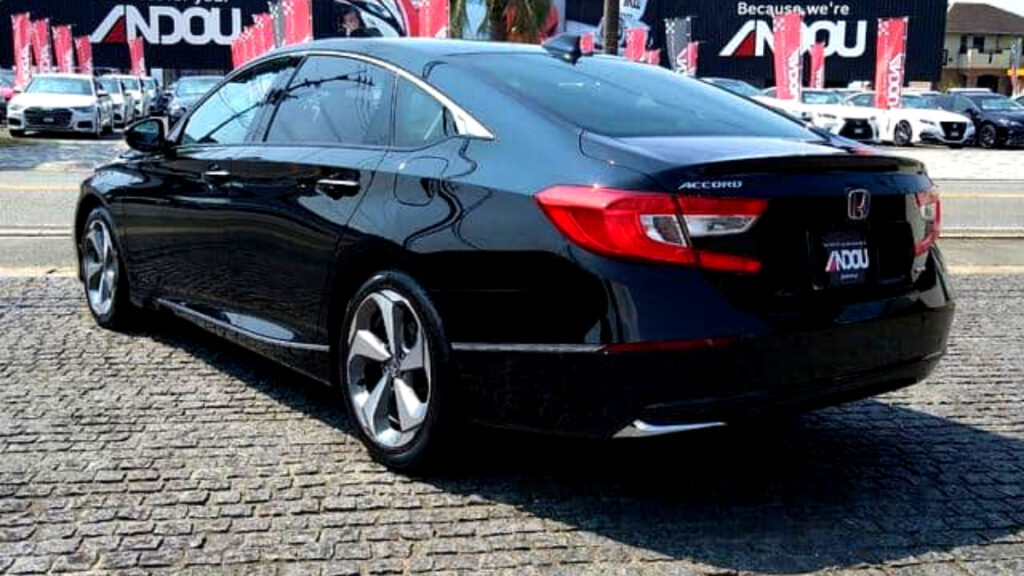 2022 Honda Accord Exterior Rear Angle View