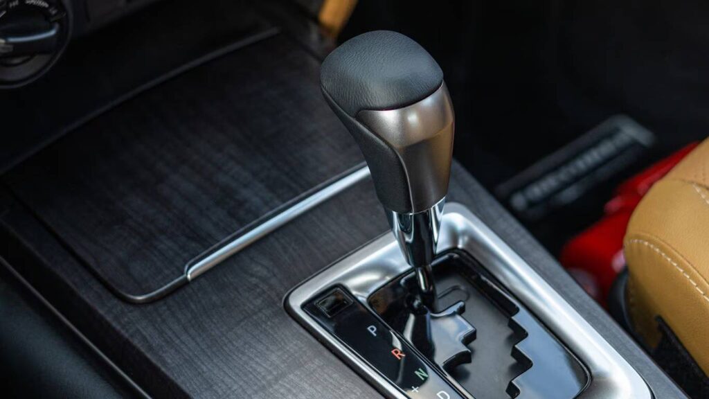 2025 Toyota Fortuner Automatic Transmission Shifter In Center Console