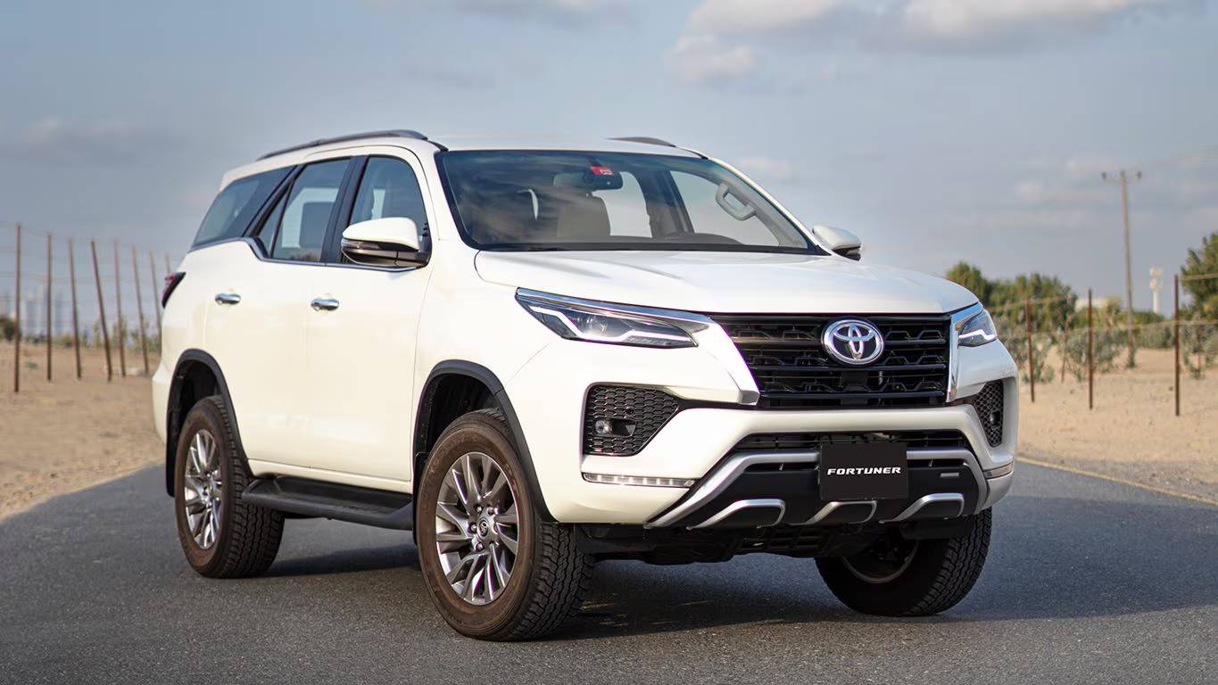 2025 Fortuner Review Hybrid Power, New Tech & Premium Upgrades