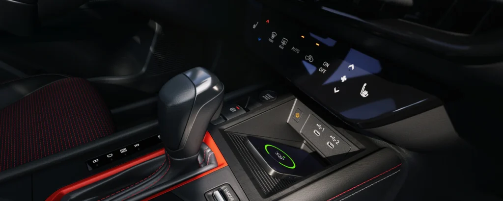 2025 Nissan Kicks SR Wireless Smartphone Connectivity