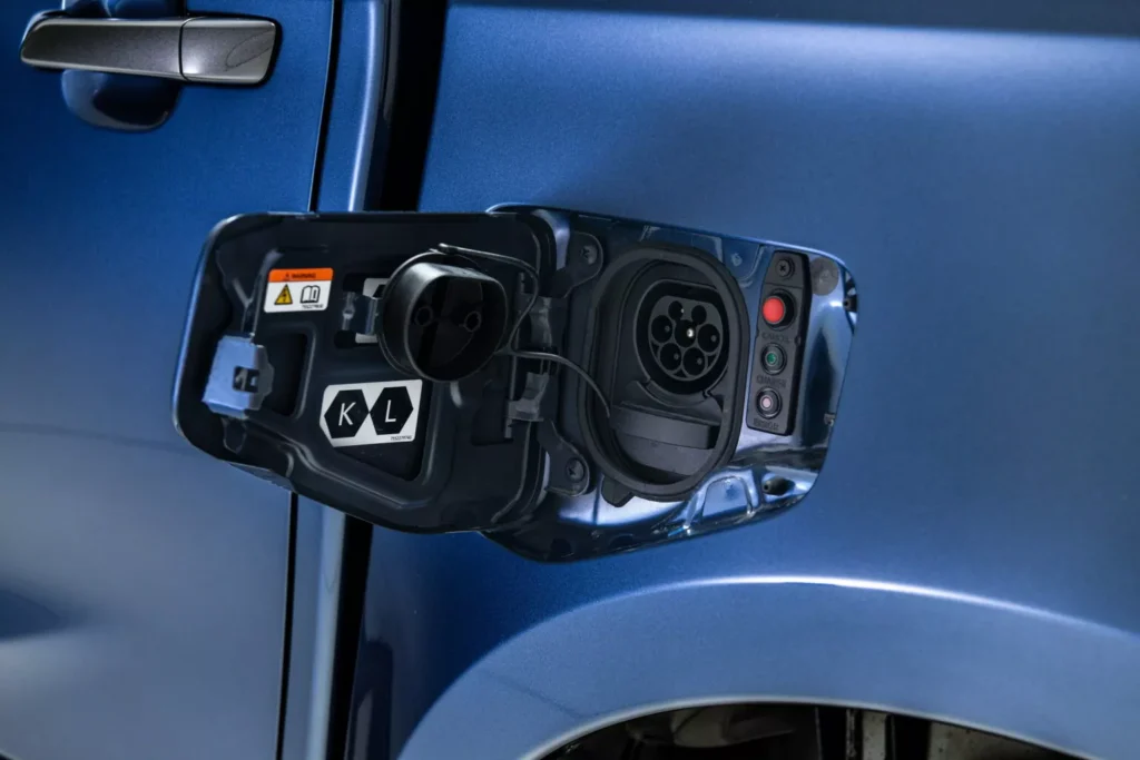 Isuzu D-Max EV 2026 Charging port